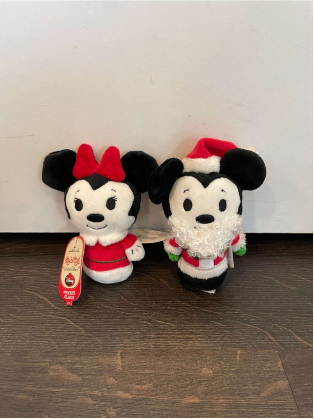 Hallmark Itty Bittys Disney Santa Mickey & Minnie Claus Plush Set Christmas